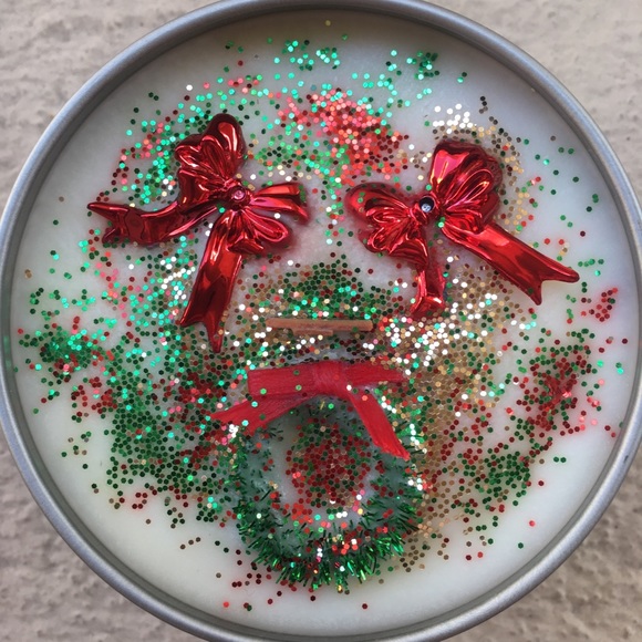 Handmade Soy Wax Candle “Christmas Heart” - Picture 1 of 4